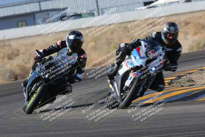 media/Dec-18-2022-SoCal Trackdays (Sun) [[8099a50955]]/Turn 4 (1pm)/